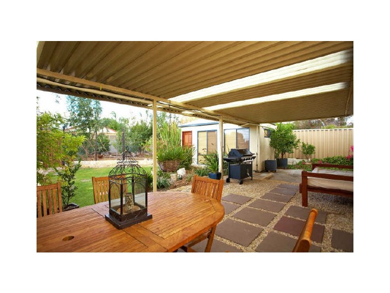 54 Coolbellup Avenue, Coolbellup WA 6163