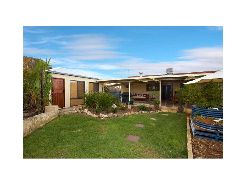 54 Coolbellup Avenue, Coolbellup WA 6163