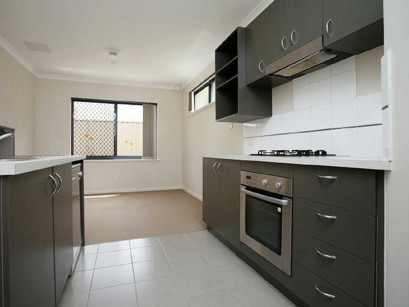27 Merian Close, Bentley WA 6102