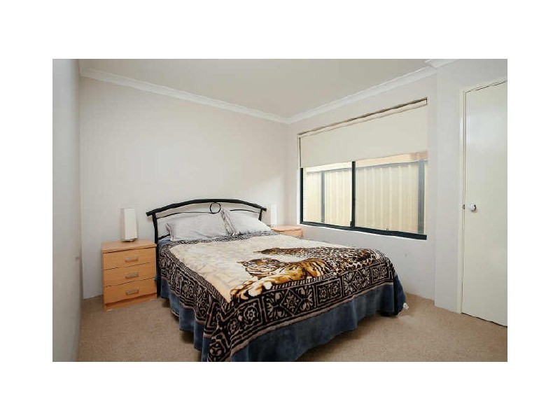 319 Wentworth Parade, Success WA 6164