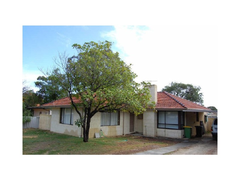 30 Counsel Road, Coolbellup WA 6163