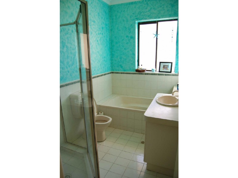 30 Counsel Road, Coolbellup WA 6163