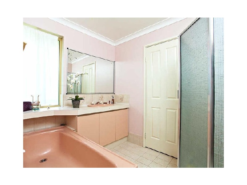 2 Foxcroft Court, Kardinya WA 6163