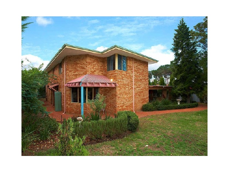 2 Foxcroft Court, Kardinya WA 6163