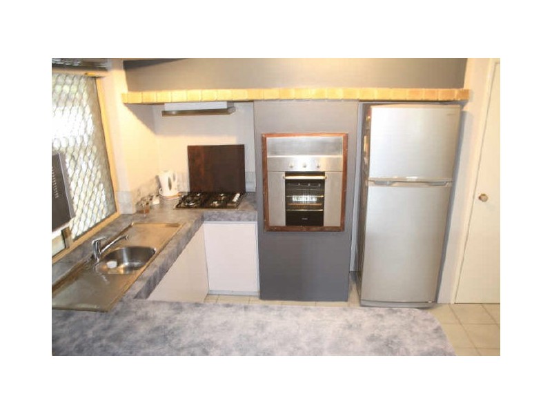 27 Conigrave Road, Yangebup WA 6164