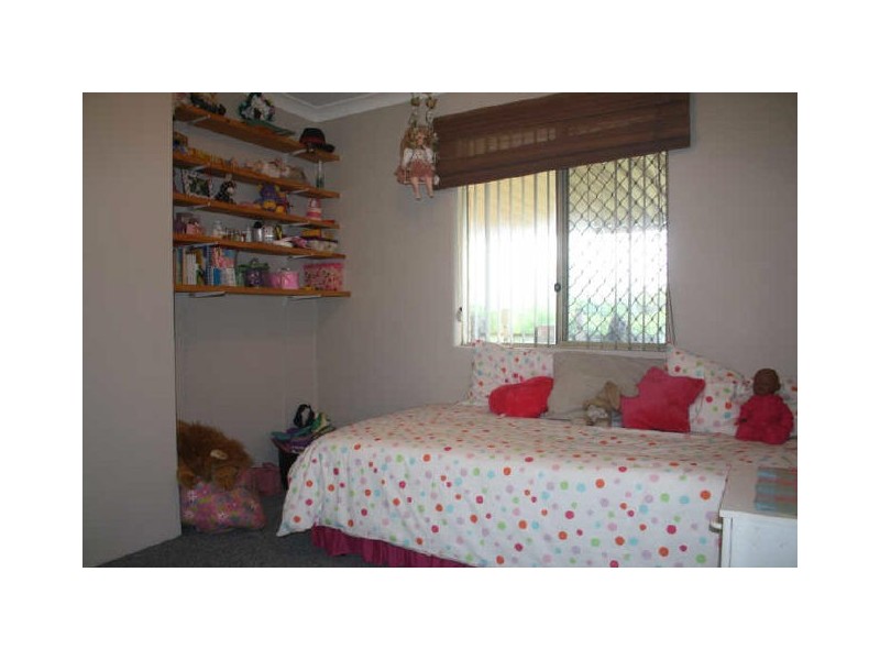 27 Conigrave Road, Yangebup WA 6164