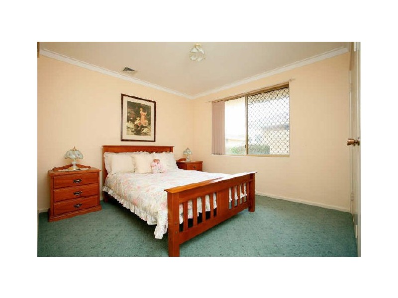 2/99 Simpson Avenue, Rockingham WA 6168