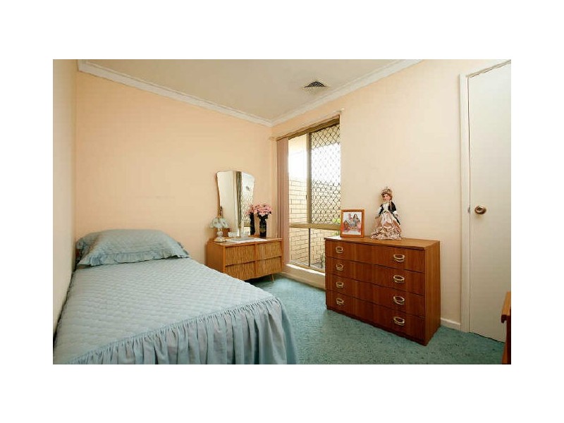 2/99 Simpson Avenue, Rockingham WA 6168