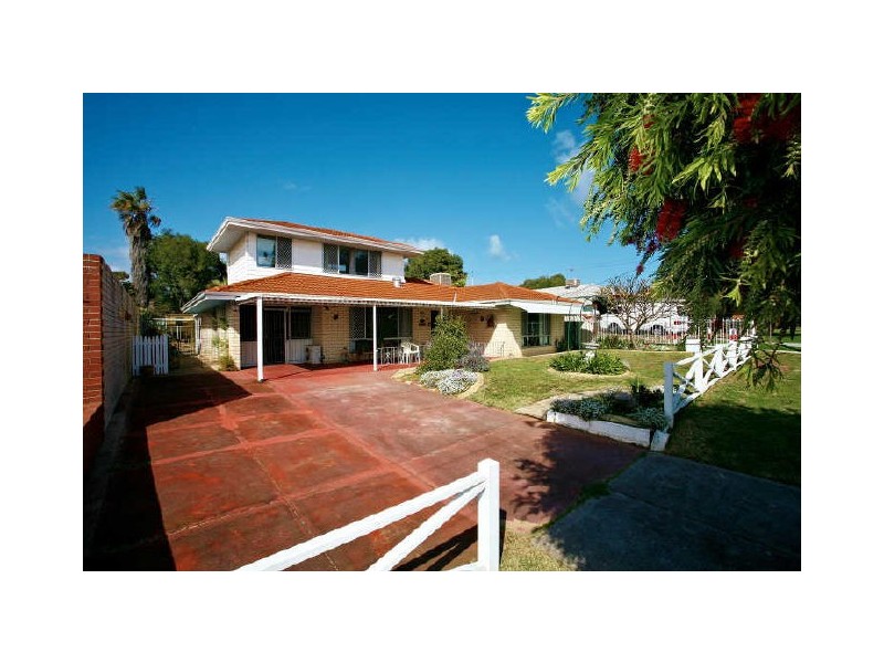 8 Kidson Street, Kardinya WA 6163