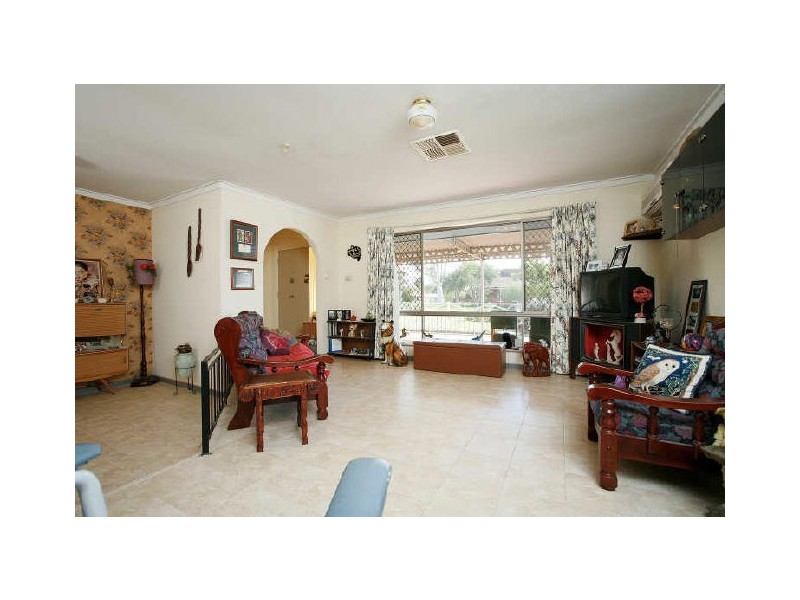 8 Kidson Street, Kardinya WA 6163