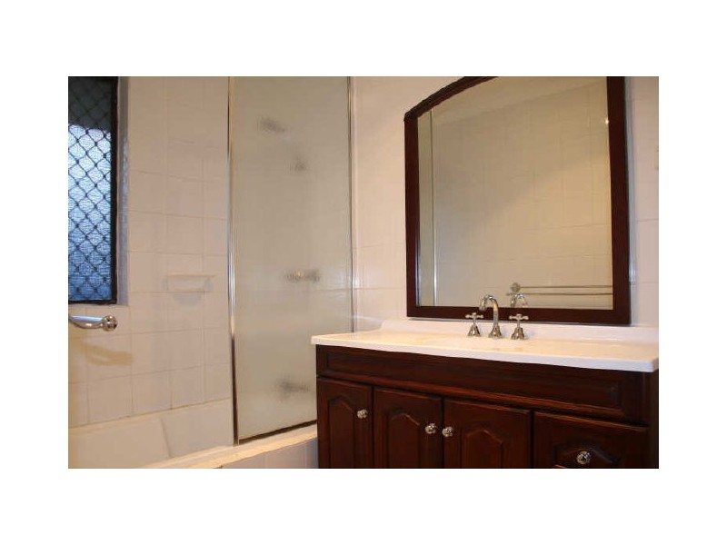 10 Kestrel Way, Yangebup WA 6164