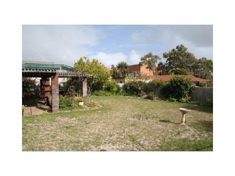 65 Gilbertson Road, Kardinya WA 6163