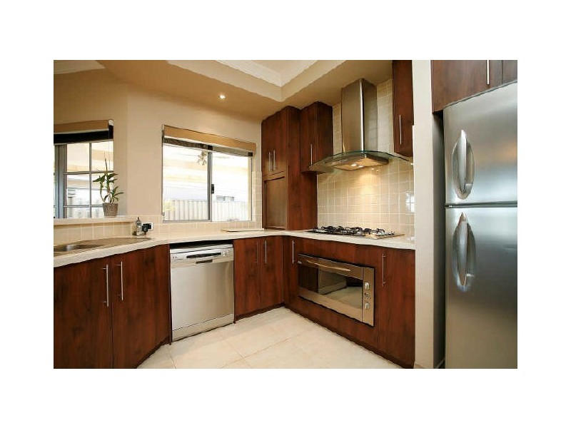 87 Aurora Drive, Atwell WA 6164