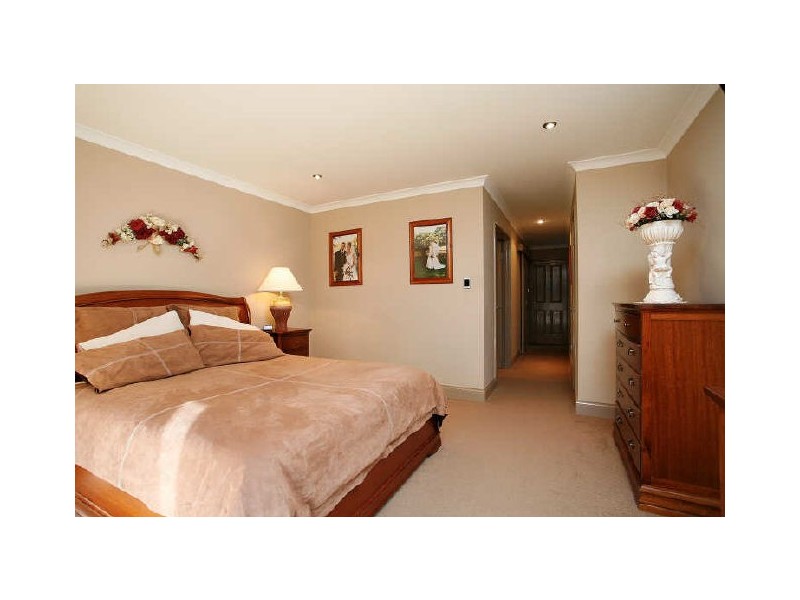 87 Aurora Drive, Atwell WA 6164