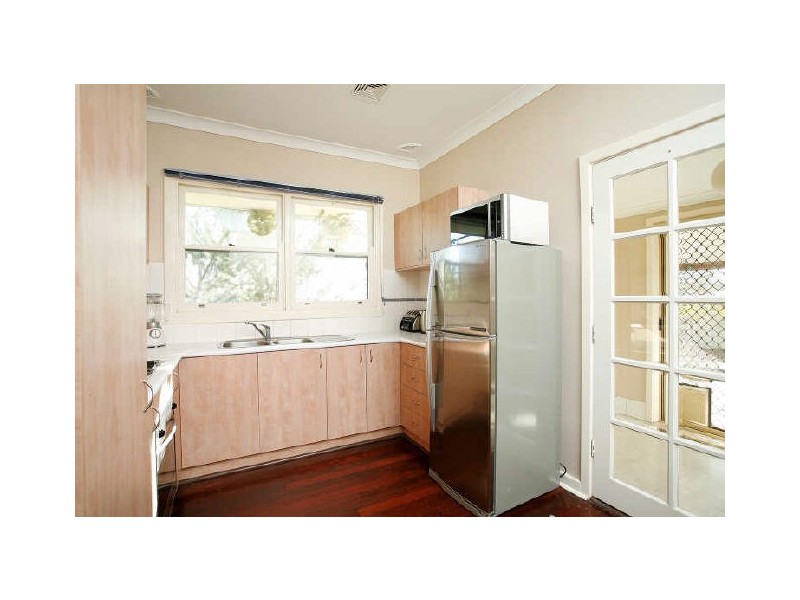 6 Paulina Way, Coolbellup WA 6163