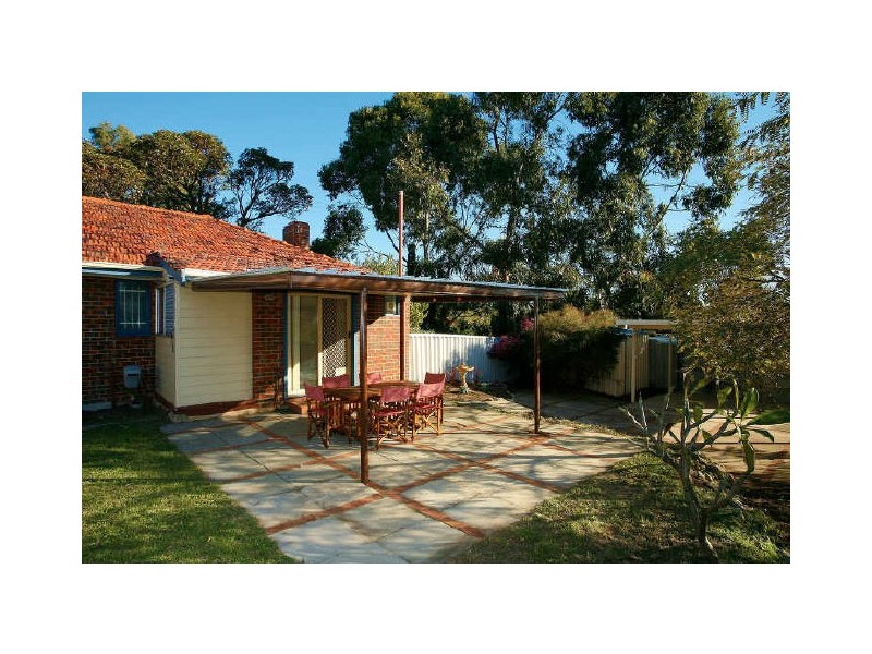 6 Paulina Way, Coolbellup WA 6163