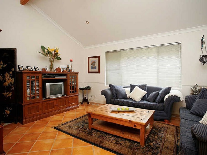 14 Paddington Court, Bibra Lake WA 6163