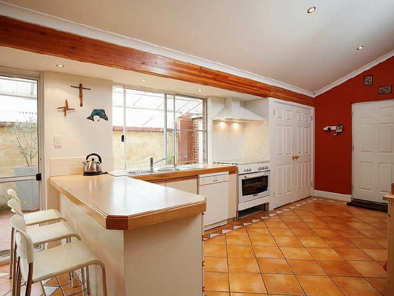 14 Paddington Court, Bibra Lake WA 6163