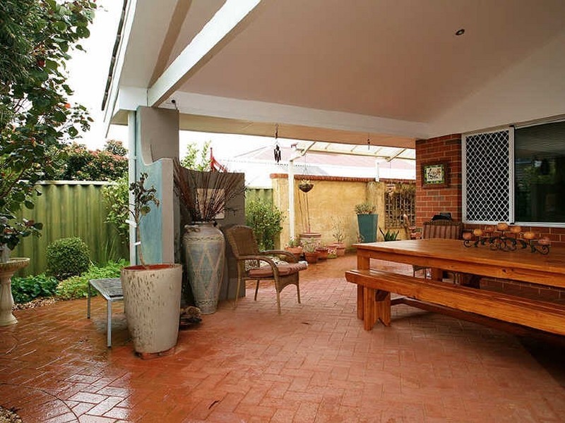 14 Paddington Court, Bibra Lake WA 6163