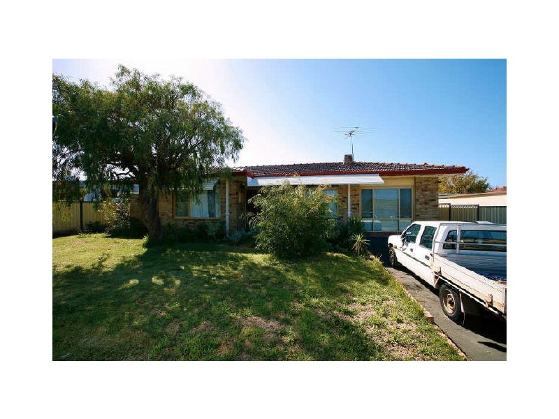 76 York Street, Beaconsfield WA 6162