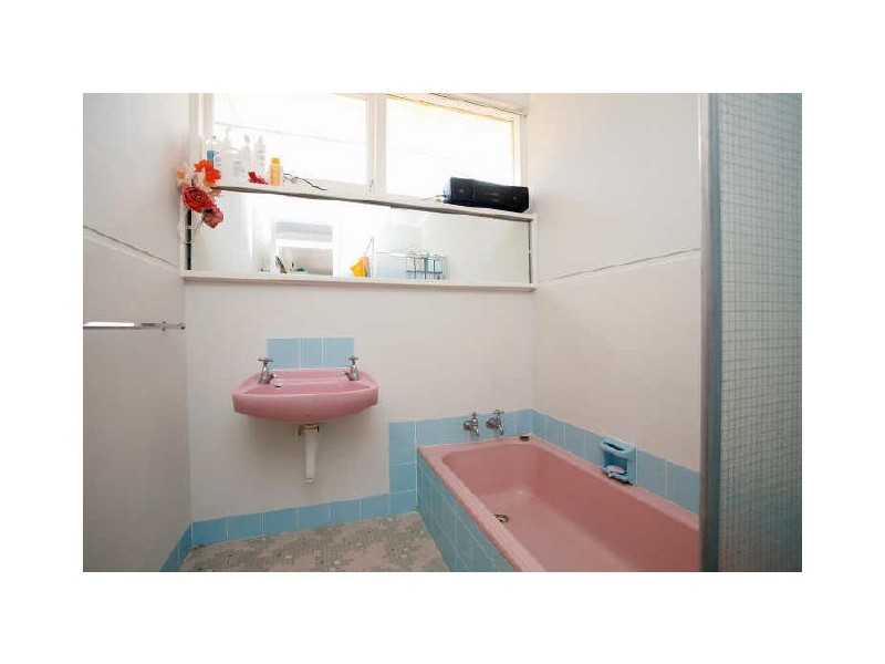 76 York Street, Beaconsfield WA 6162