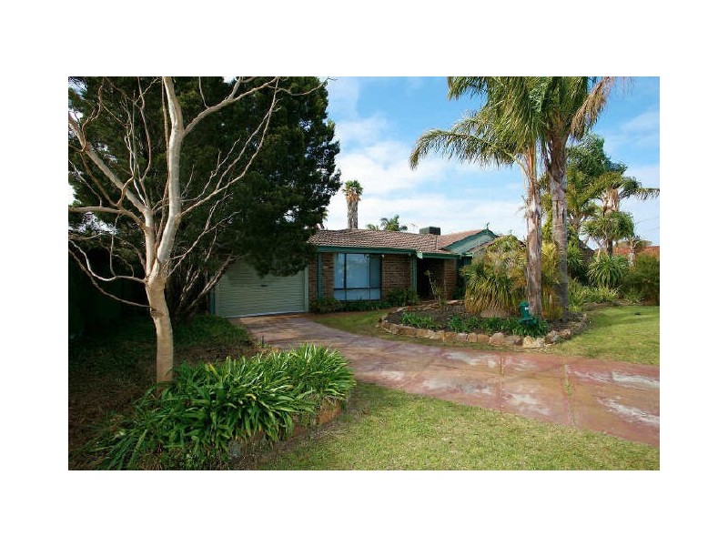 9 Wellesley Way, Samson WA 6163