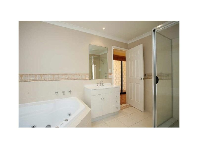 6 Doherty Road, Coolbellup WA 6163