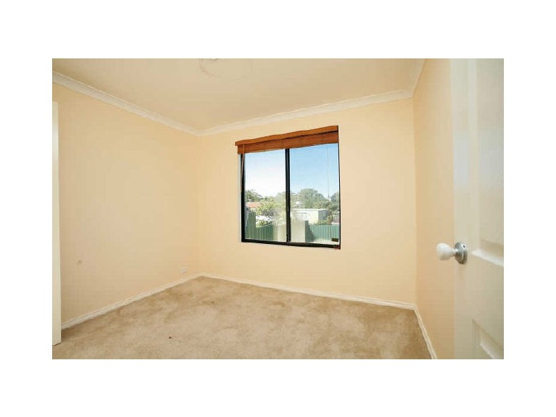 6 Doherty Road, Coolbellup WA 6163