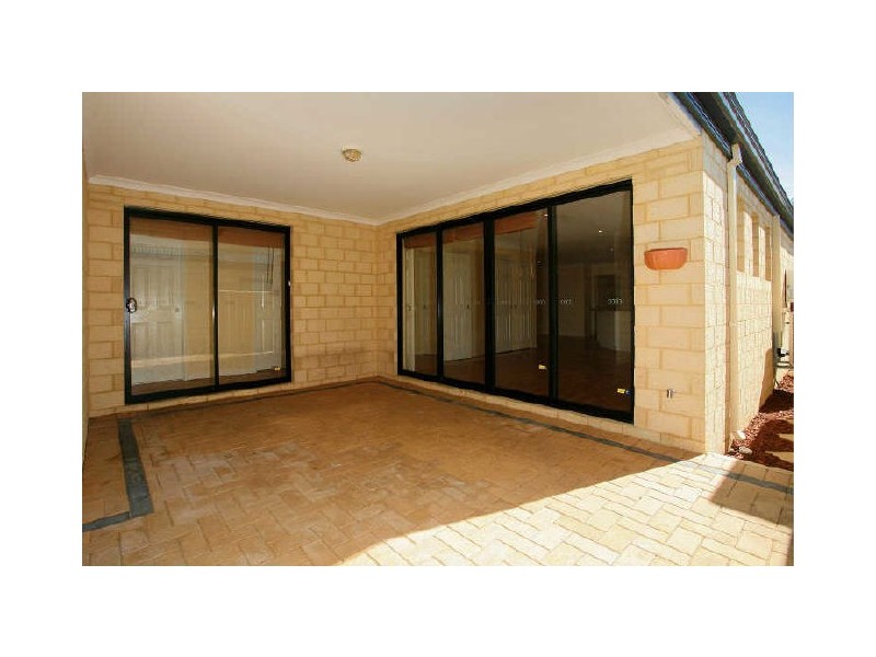 6 Doherty Road, Coolbellup WA 6163