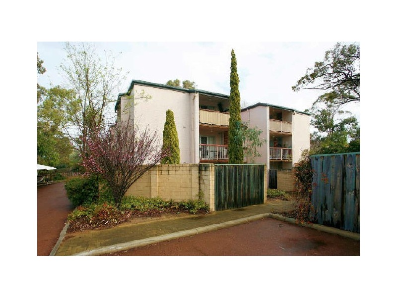 29/2 Pengilly Road, Orelia WA 6167