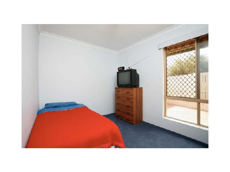 28/35 Winnacott Street, Willagee WA 6156