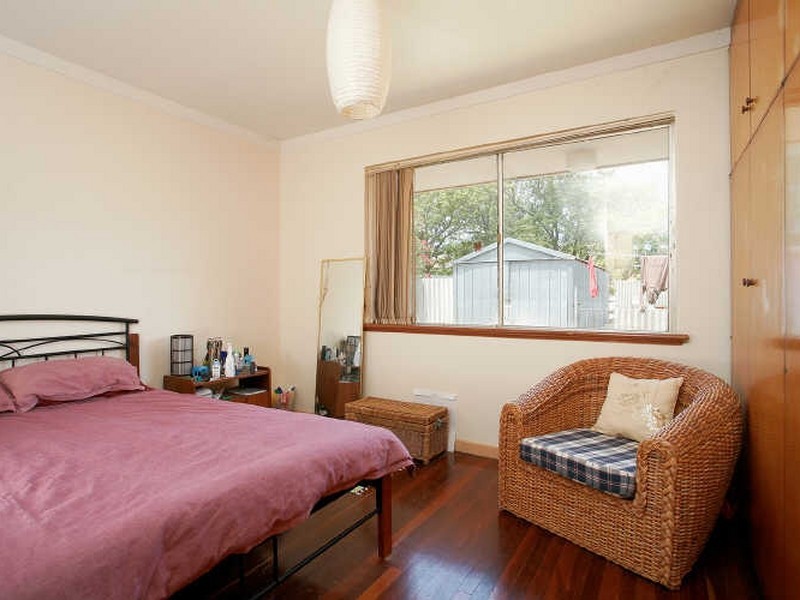 5A Duffield Avenue, Beaconsfield WA 6162