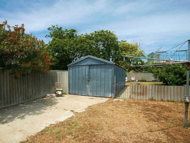 5A Duffield Avenue, Beaconsfield WA 6162