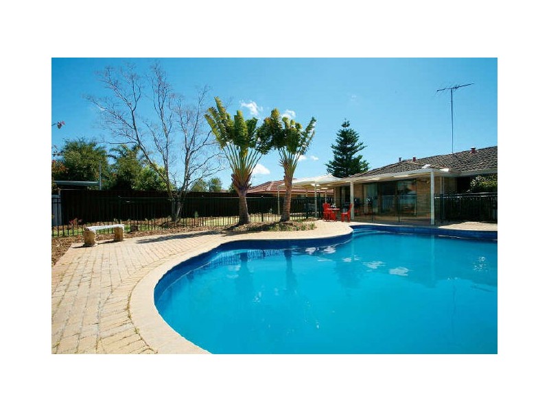 32 Moondarra Circle, South Lake WA 6164