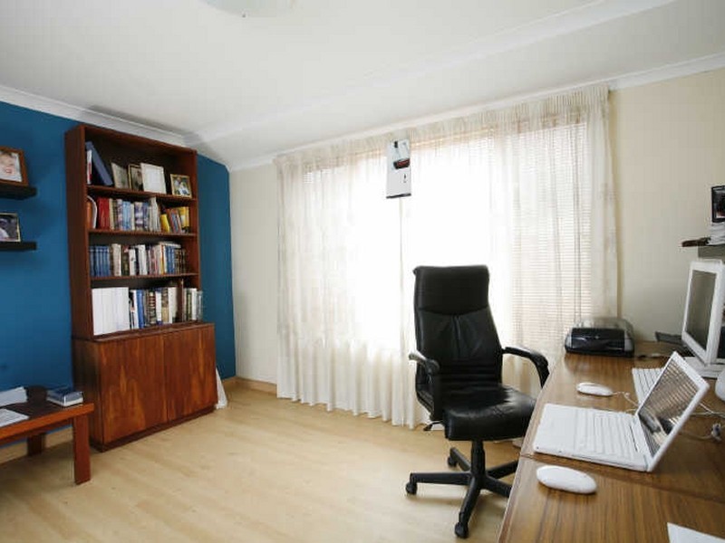 38 Savannah Circuit, Success WA 6164