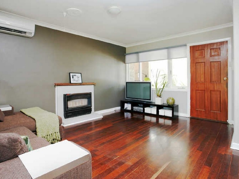 38 Malvolio Road, Coolbellup WA 6163