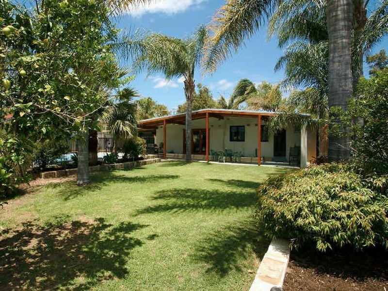 38 Malvolio Road, Coolbellup WA 6163