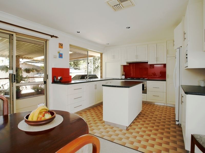 20 Zillner Close, South Lake WA 6164