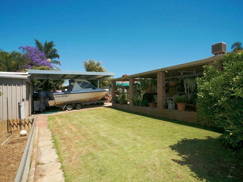 20 Zillner Close, South Lake WA 6164