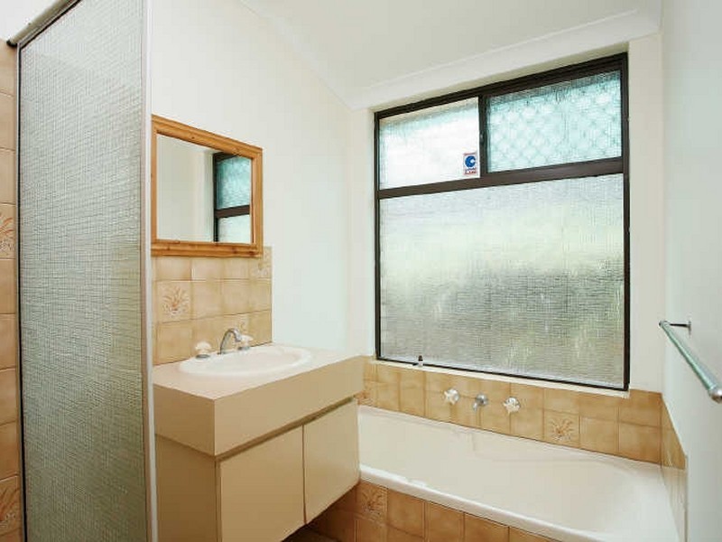 73 Barrington Street, Munster WA 6166