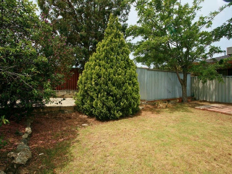 73 Barrington Street, Munster WA 6166