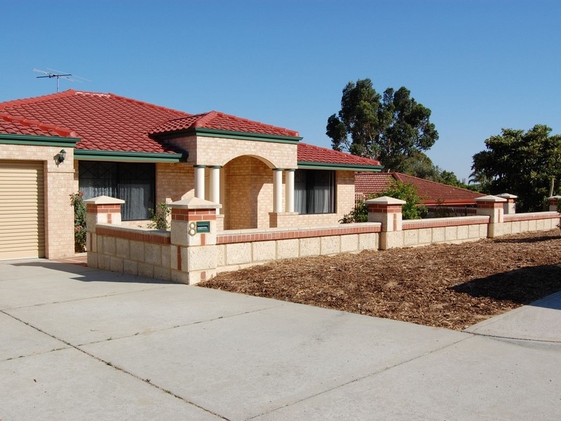 8 Galsworthy Place, Spearwood WA 6163