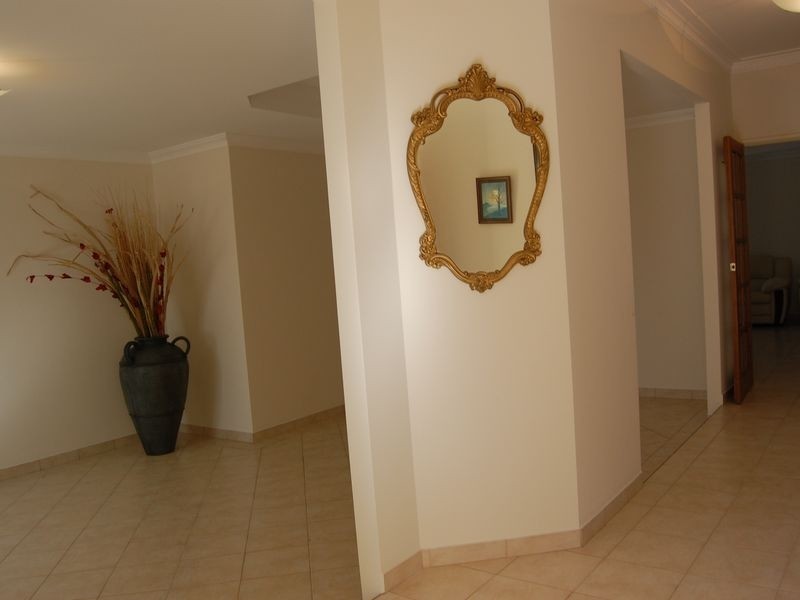 8 Galsworthy Place, Spearwood WA 6163