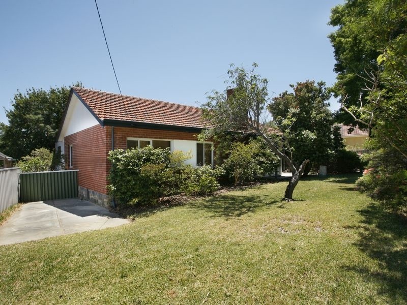 4 Ebert Street, Coolbellup WA 6163