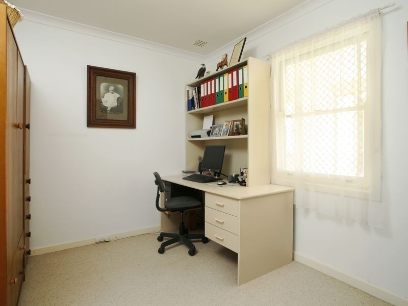 56 Waverley Road, Coolbellup WA 6163