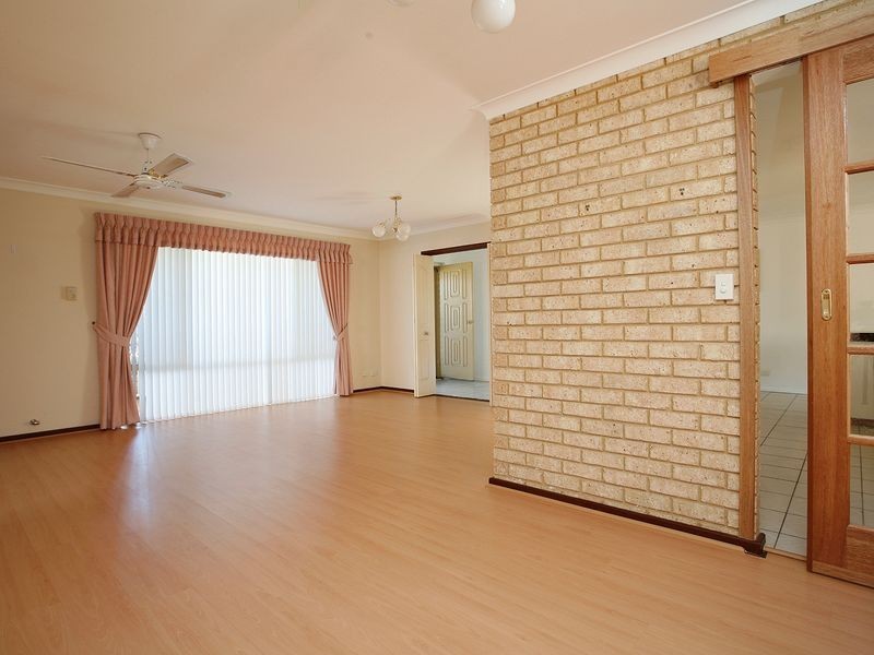 45 Ranford Loop, Kardinya WA 6163