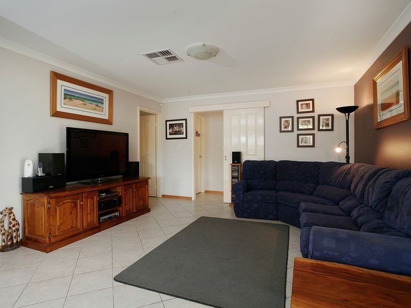 121 Cordelia Avenue, Coolbellup WA 6163