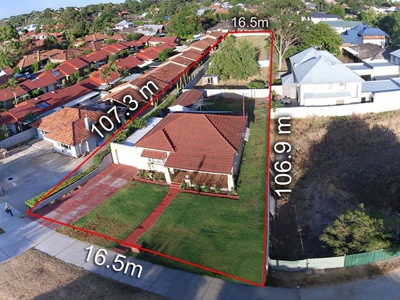 31 Point Walter Road, Bicton WA 6157