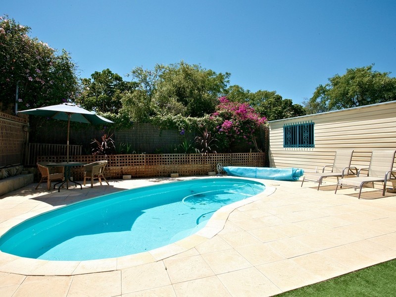 25 Ellison Street, Willagee WA 6156