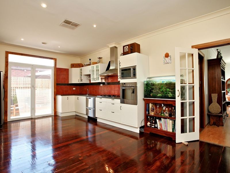 25 Ellison Street, Willagee WA 6156